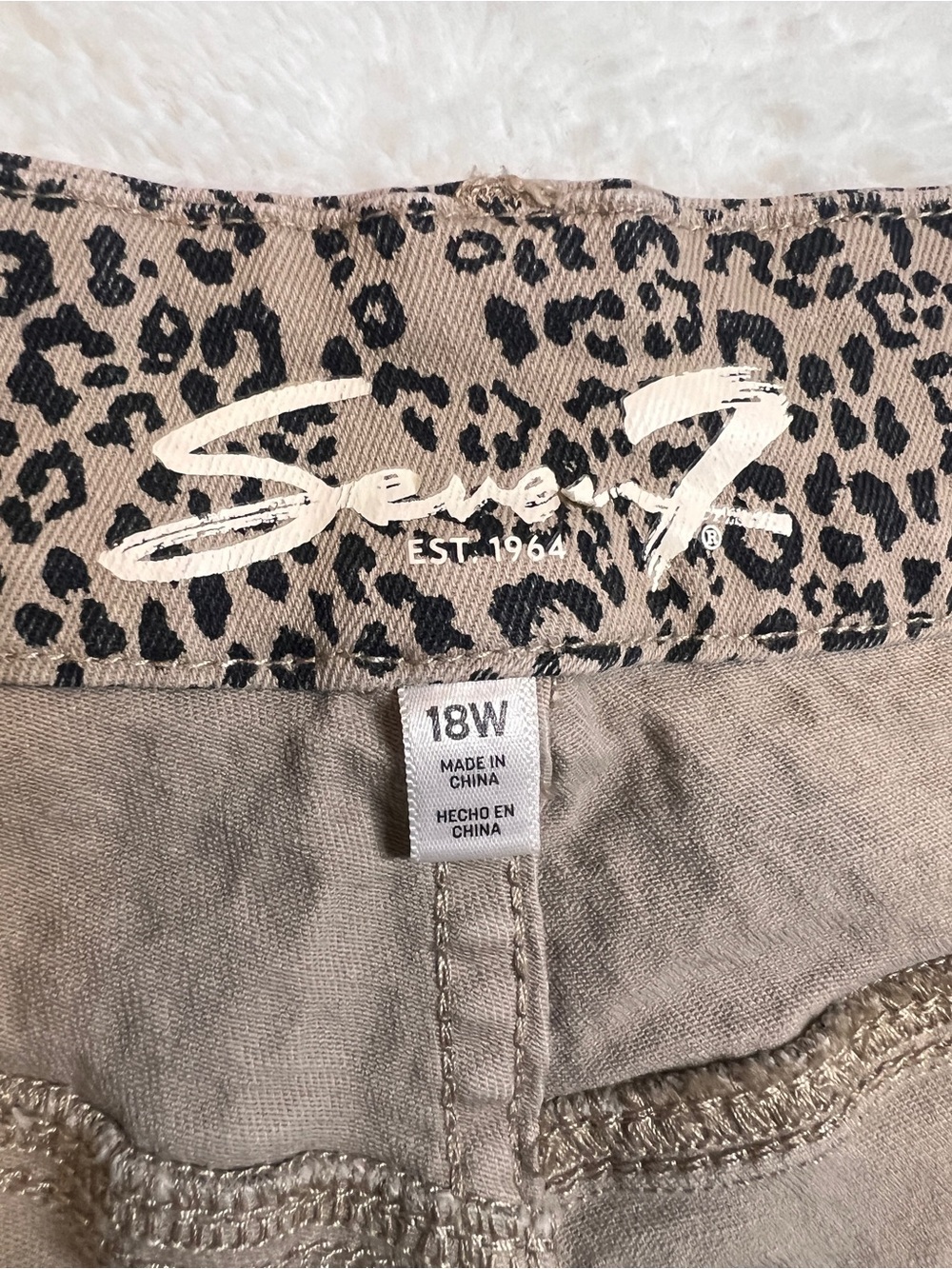 Seven7 Beige and Black Leopard Print Skinny Jeans - Picture 6 of 13